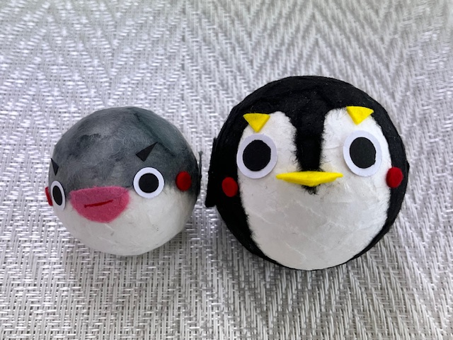 和紙で作る起き上がりこぼし