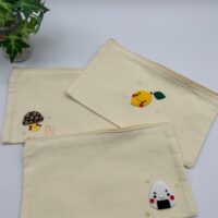 なぎ先生の工作（ちりめん細工のポーチ）