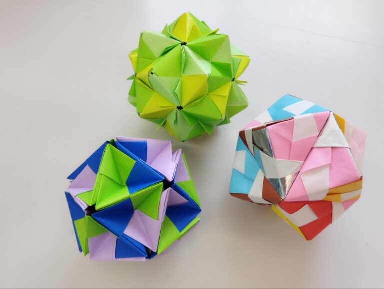 【予約不要】ユニット折り紙でくす玉を作ろう
